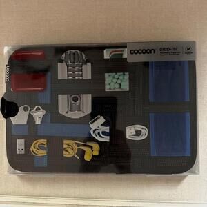 Cocoon GridIt Electronics Accessory organizer MNIB
